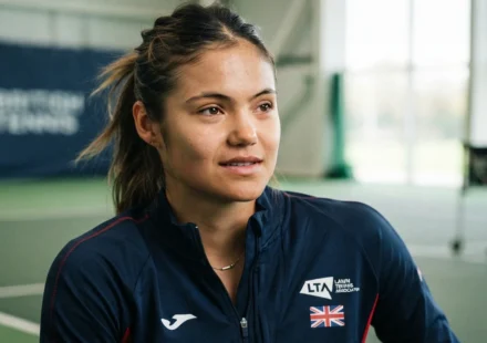 Emma Raducanu Part Chinese